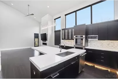 3666 Cooper Road, Blue Ash, OH 45241 - Photo 16