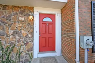 844 S Woodlyn Dr, Anderson Township, OH 45230 - Photo 4