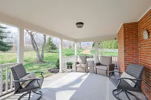 8000 Blome Rd, Indian Hill, OH 45243 - Photo 12