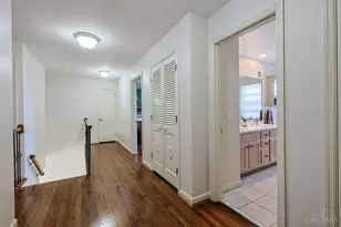 8000 Blome Rd, Indian Hill, OH 45243 - Photo 34