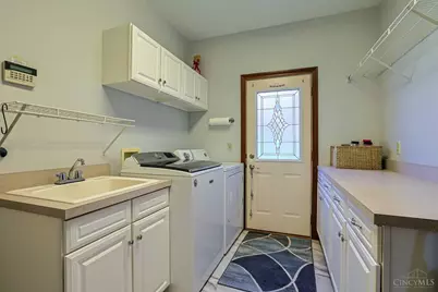 1305 Courtney Drive, Hamilton, OH 45013 - Photo 34