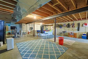 1305 Courtney Dr, Hamilton, OH 45013 - Photo 30