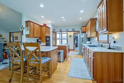 1305 Courtney Drive, Hamilton, OH 45013 - Photo 14