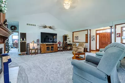 1305 Courtney Drive, Hamilton, OH 45013 - Photo 10