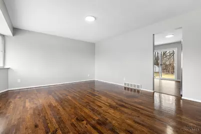 2043 E Teralta Circle, Cincinnati, OH 45211 - Photo 4