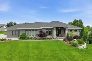 2239 Quail Run Farm Ln, Green Township, OH 45233 - Photo 1