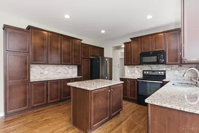 1253 Autumnview Drive, Batavia Township, OH 45103 - Photo 16