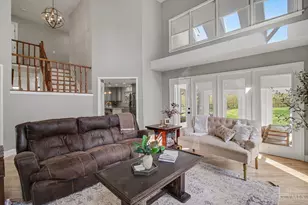 8272 Eagle Ridge Dr, West Chester, OH 45069 - Photo 22