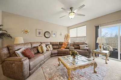 9370 Bridgecreek Drive, Springdale, OH 45231 - Photo 4