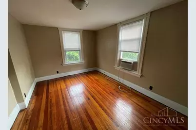 3011 Riddle View Lane, Cincinnati, OH 45220 - Photo 6