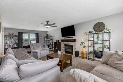 200 Greenwood Lane, Trenton, OH 45067 - Photo 6