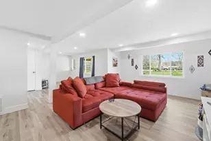 1609 St Rt 131, Miami Township, OH 45150 - Photo 6