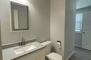 614 Glenrose Ln, Union Township, OH 45244 - Photo 14