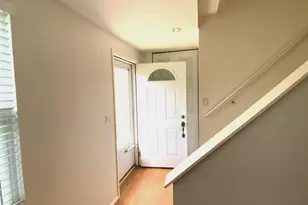 614 Glenrose Ln, Union Township, OH 45244 - Photo 2