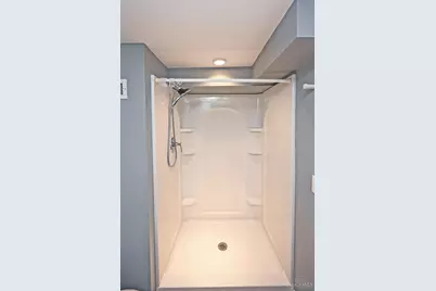 268 Shirljune Drive, Reading, OH 45215 - Photo 34