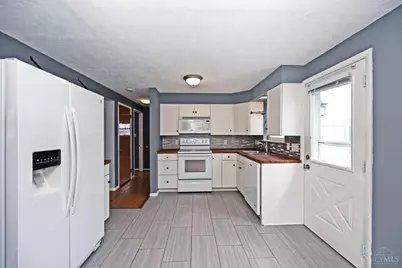 268 Shirljune Drive, Reading, OH 45215 - Photo 10