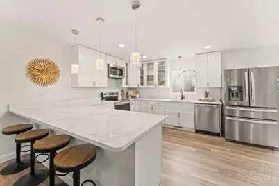 7481 Heatherwood Lane, Anderson Township, OH 45244 - Photo 10