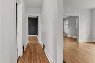 221 Crescent Ave, Cincinnati, OH 45215 - Photo 4