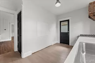 221 Crescent Ave, Cincinnati, OH 45215 - Photo 18