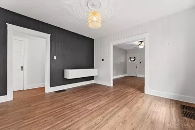 221 Crescent Avenue, Cincinnati, OH 45215 - Photo 12
