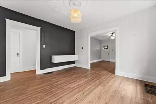 221 Crescent Ave, Cincinnati, OH 45215 - Photo 12