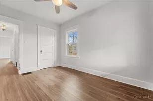 221 Crescent Ave, Cincinnati, OH 45215 - Photo 6