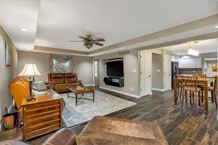 6272 Foxwood Ct, Liberty Township, OH 45044 - Photo 4