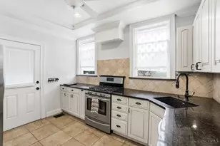 1075 Coronado Ave, Cincinnati, OH 45238 - Photo 14