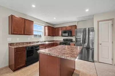 4798 Sullivans Ridge Drive, Morrow, OH 45152 - Photo 8