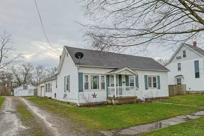 125 W Fancy Street, Blanchester, OH 45107 - Photo 2