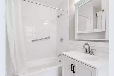 607 Hawthorne Avenue, Cincinnati, OH 45205 - Photo 22