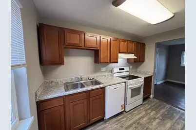 337 E Dorothy Lane, Kettering, OH 45419 - Photo 2