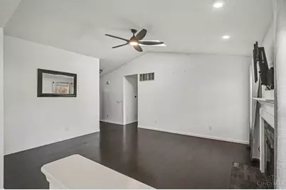 8 Robin Way, Pierce Township, OH 45102 - Photo 2