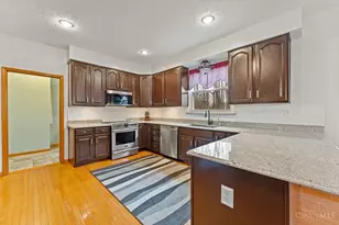 5705 Treeside Dr, Liberty Township, OH 45044 - Photo 12