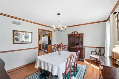 8909 Saxton Drive, West Chester, OH 45069 - Photo 10