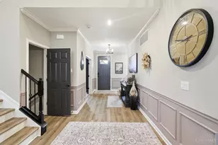 5455 Sheldon Close, Franklin, OH 45005 - Photo 8