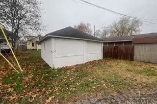 805 Mary Etta St, Middletown, OH 45042 - Photo 14