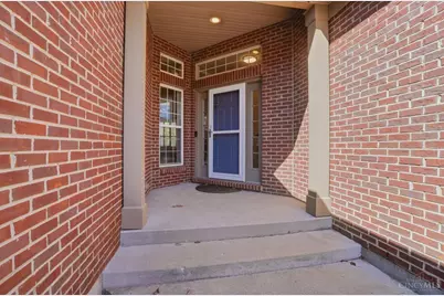 8338 Jeannes Creek Lane, West Chester, OH 45069 - Photo 4