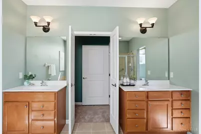 8338 Jeannes Creek Lane, West Chester, OH 45069 - Photo 32