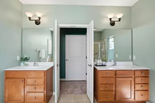 8338 Jeanne's Creek Ln, West Chester, OH 45069 - Photo 32