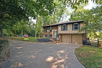 2590 Hunt Road, Reading, OH 45236 - Photo 2