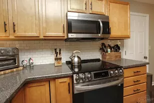 1320 Shadowood Trail, Hamilton Township, OH 45039 - Photo 10