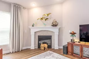 9302 W Meadow Dr, West Chester, OH 45069 - Photo 12