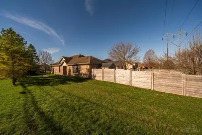 1501 Rockleigh Road, Centerville, OH 45458 - Photo 32