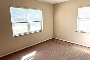 1023 Woodbriar Ln, Cincinnati, OH 45238 - Photo 18