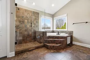 75 Triple Crown Cir, Springboro, OH 45066 - Photo 50