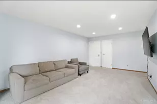 5210 Old Oak Trail, Delhi Township, OH 45238 - Photo 4