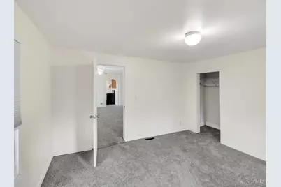 8371 S St Rt 48, Maineville, OH 45039 - Photo 16