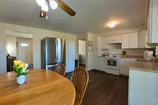 558 Marjorie Ln, Union Township, OH 45244 - Photo 8