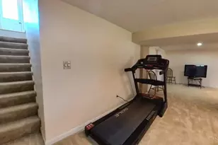 558 Marjorie Ln, Union Township, OH 45244 - Photo 20